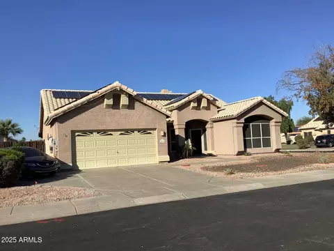 590 S Neely St, Gilbert, AZ 85233