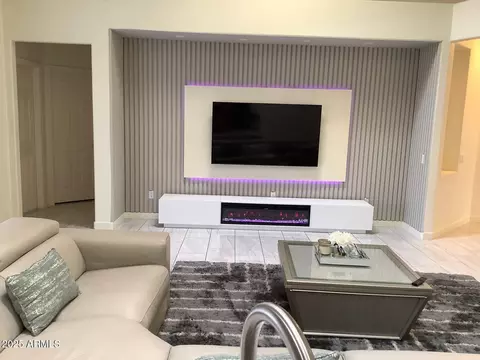 Living - 590 S Neely St, Gilbert, AZ 85233 photo 2 of 2