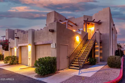 7021 Earll Dr #213, Scottsdale, AZ 85251