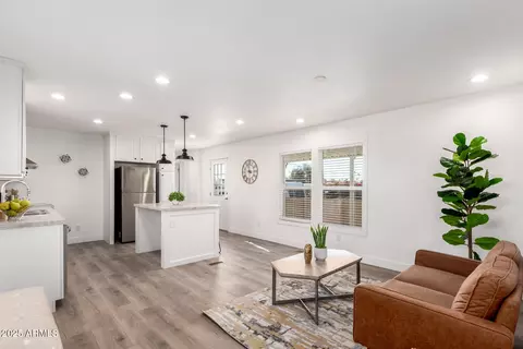 128 S 96th St, Mesa, AZ 85208 photo 6
