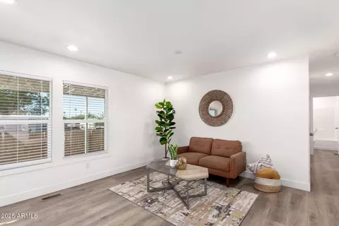 128 S 96th St, Mesa, AZ 85208 photo 7