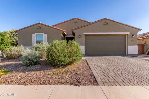4211 E Caitlin Dr, San Tan Valley, AZ 85140