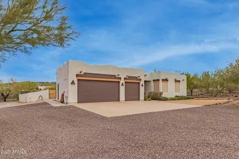 1540 E Circle Mountain Rd, New River, AZ 85087