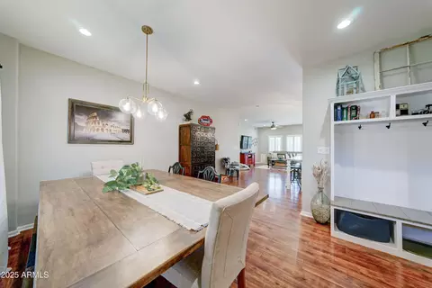 Dining - 4001 E Indianola Ave, Phoenix, AZ 85018 photo 2 of 2