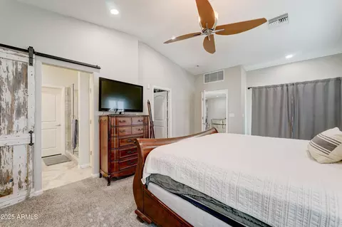 Bedroom - 4001 E Indianola Ave, Phoenix, AZ 85018 photo 2 of 5