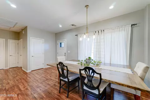 Dining - 4001 E Indianola Ave, Phoenix, AZ 85018 photo 1 of 2