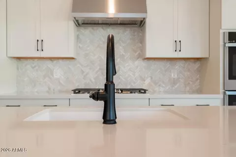 Kitchen - 1292 E Plum St, Gilbert, AZ 85298 photo 1 of 1