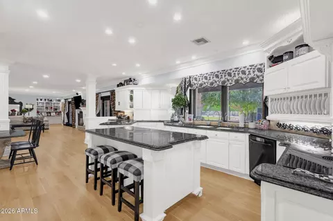 Kitchen - 721 E San Pedro Ave, Gilbert, AZ 85234 photo 4 of 5