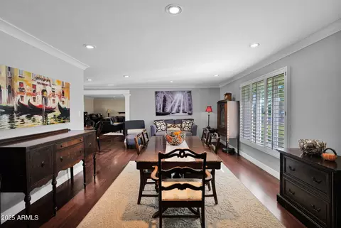 Dining - 104 E Myrtle Ave, Phoenix, AZ 85020 photo 1 of 5
