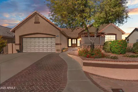 7108 W Windrose Dr, Peoria, AZ 85381