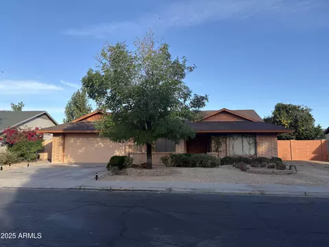 1116 E Hackamore St, Mesa, AZ 85203