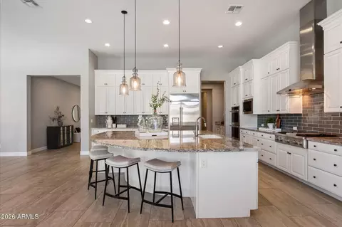 Kitchen - 1270 E Lynx Way, Gilbert, AZ 85298 photo 2 of 4