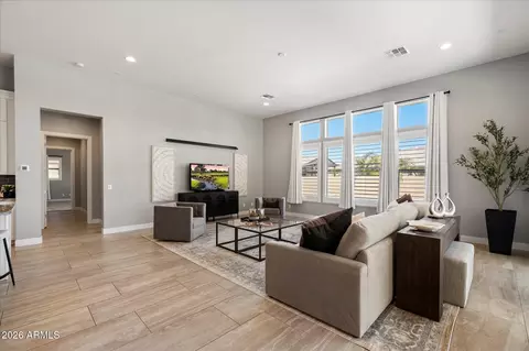Living - 1270 E Lynx Way, Gilbert, AZ 85298 photo 4 of 4