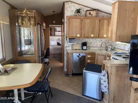 1262 S Shawnee Dr, Apache Junction, AZ 85119 photo 5