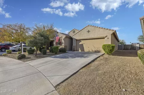 8906 N 102nd Ln, Peoria, AZ 85345