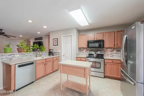 Kitchen - 8512 E Meseto Ave, Mesa, AZ 85209 photo 1 of 5