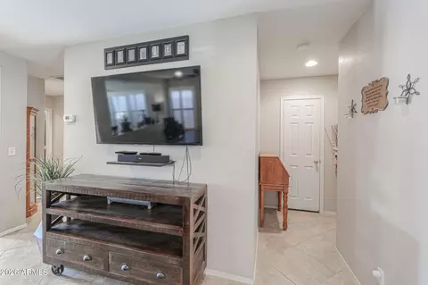Entry Way - 8512 E Meseto Ave, Mesa, AZ 85209 photo 2 of 4