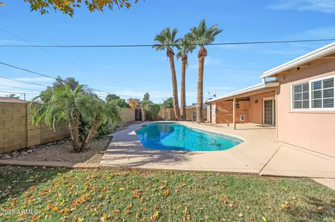 Exterior - 2517 E Highland St, Mesa, AZ 85213 photo 4 of 7