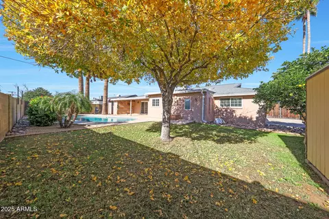 Exterior - 2517 E Highland St, Mesa, AZ 85213 photo 6 of 7