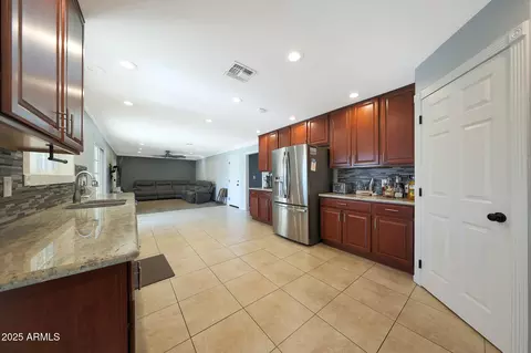 Kitchen - 2517 E Highland St, Mesa, AZ 85213 photo 2 of 4