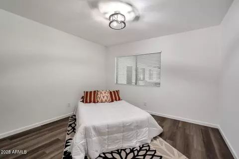 Bedroom - 721 E Montebello Ave #225, Phoenix, AZ 85014 photo 2 of 2