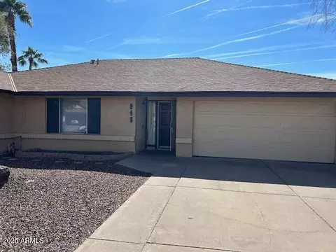 945 W Mendoza Ave, Mesa, AZ 85210