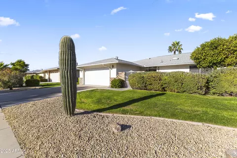 12910 W Maplewood Dr, Sun City West, AZ 85375