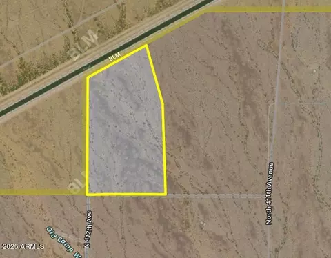 412 W Th Ave W Mountain View Rd #-, Tonopah, AZ 85354