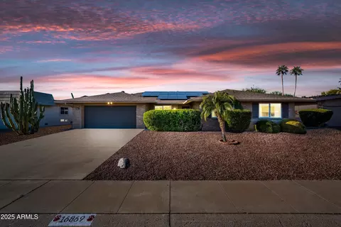 16869 N Meadow Park Dr, Sun City, AZ 85351