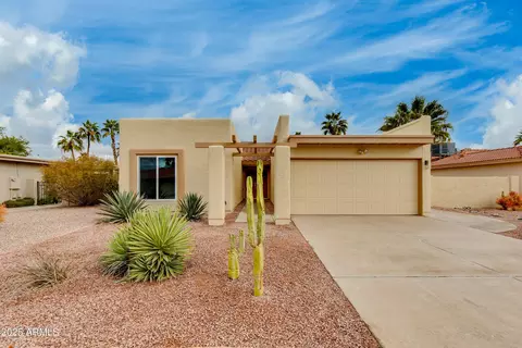 10430 E Chestnut Dr, Sun Lakes, AZ 85248