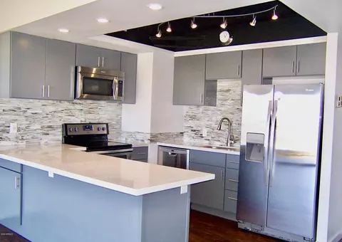 4750 N Central Ave #N6, Phoenix, AZ 85012