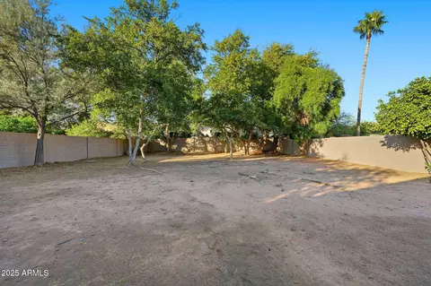 Exterior - 4444 E Danbury Rd, Phoenix, AZ 85032 photo 5 of 5