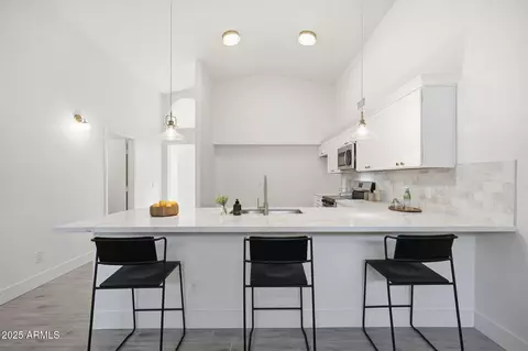 Kitchen - 4444 E Danbury Rd, Phoenix, AZ 85032 photo 5 of 5
