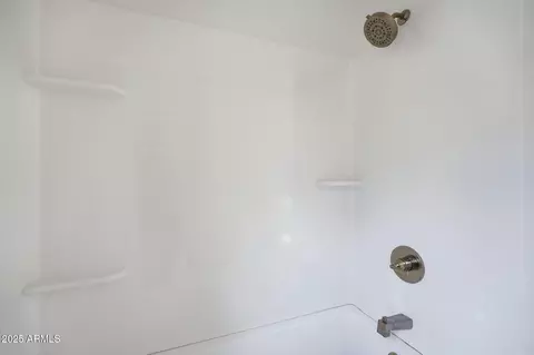 Bath - 4444 E Danbury Rd, Phoenix, AZ 85032 photo 5 of 5