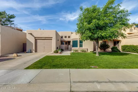 17056 N Zuni Trl, Surprise, AZ 85374