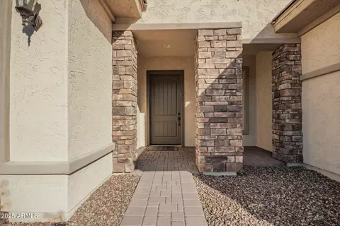 Entry Way - 3420 E Harwell Rd, Phoenix, AZ 85042 photo 1 of 4