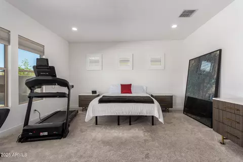 Bedroom - 3420 E Harwell Rd, Phoenix, AZ 85042 photo 3 of 6