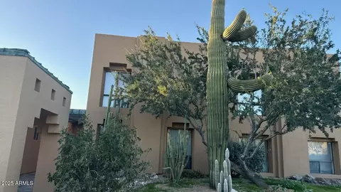9474 E Sands Dr, Scottsdale, AZ 85255