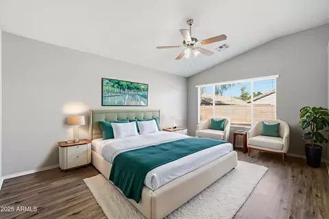 Bedroom - 1520 E Bowker St, Phoenix, AZ 85040 photo 1 of 5