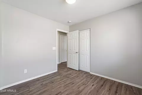 Bedroom - 1520 E Bowker St, Phoenix, AZ 85040 photo 4 of 5