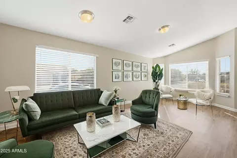 Living - 1520 E Bowker St, Phoenix, AZ 85040 photo 1 of 13