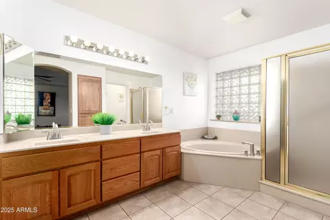10843 E Kilarea Ave, Mesa, AZ 85209 photo 14