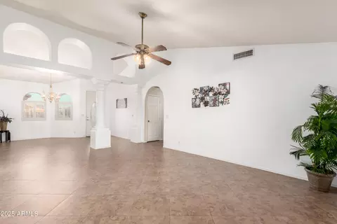 10843 E Kilarea Ave, Mesa, AZ 85209 photo 7