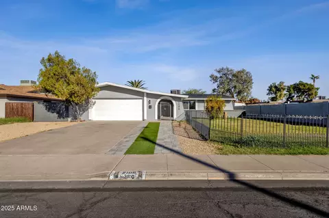 2106 W 8th Ave, Mesa, AZ 85202