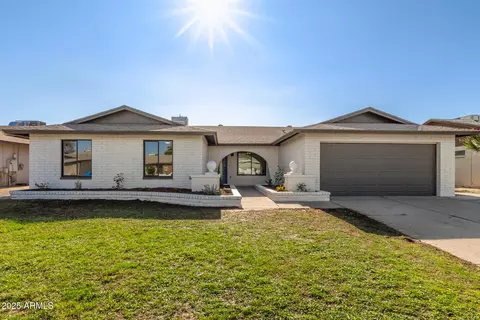 3937 W Wood Dr, Phoenix, AZ 85029