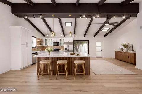 2319 W Wethersfield Rd, Phoenix, AZ 85029 photo 6