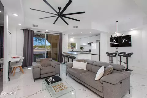 8245 E Bell Rd #150, Scottsdale, AZ 85260