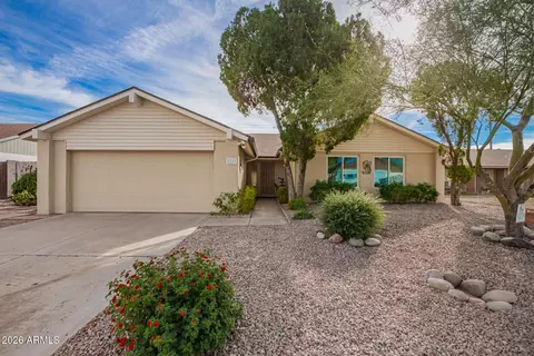 2113 W Bentrup St, Chandler, AZ 85224