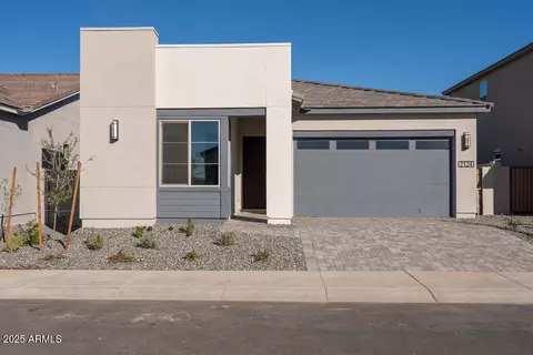 2124 E Mill Rd, San Tan Valley, AZ 85140