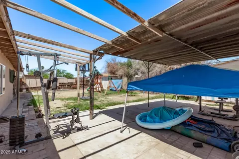 Exterior - 6814 W Berkeley Rd, Phoenix, AZ 85035 photo 7 of 9